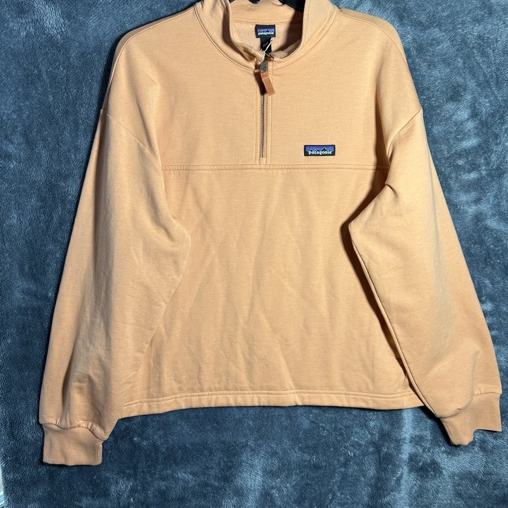 Patagonia Womens Size L Orange Long Sleeve 1/4 Zip Ahnya Sweatshirt